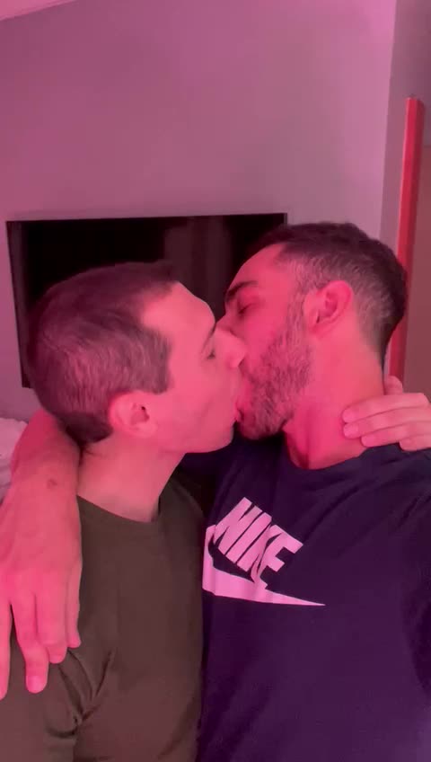 kisses-with-ezequiel